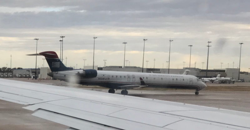 Illustration for article titled Interesting Things on the DFW Tarmac This Morning